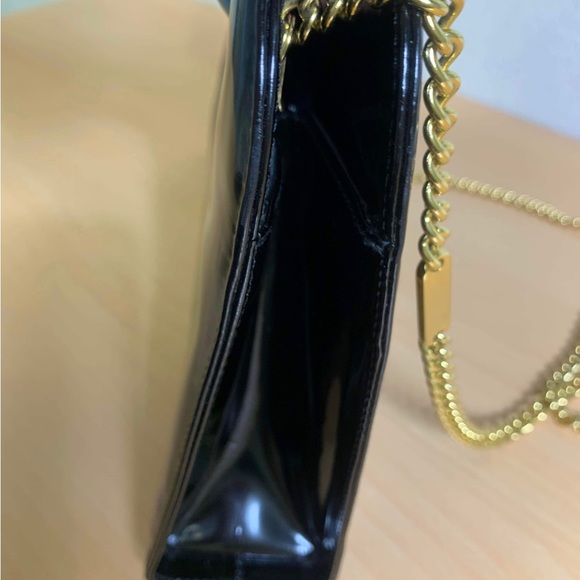 Salvatore Ferragamo patent leather - Picture 10 of 15